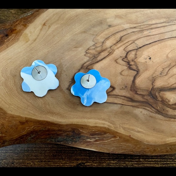 Handmade Abstract Cloud Polymer Clay Stud Earrings - Picture 5 of 6